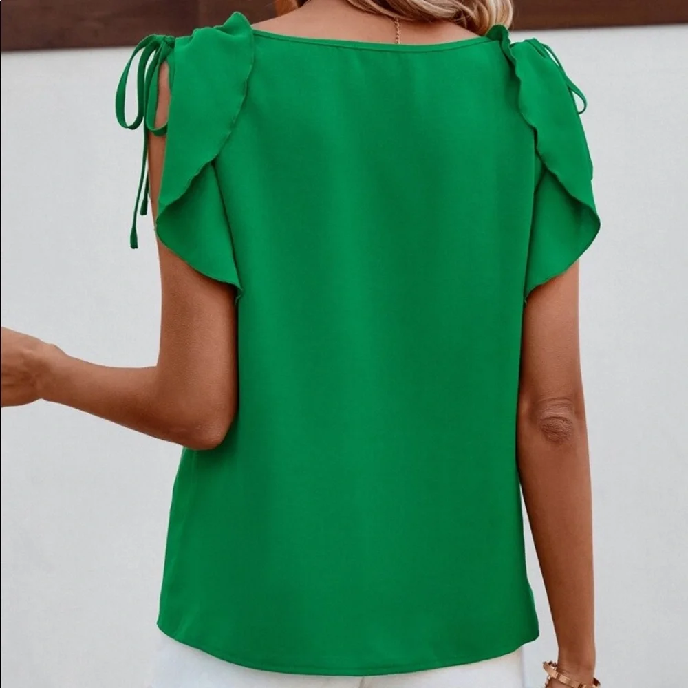 💚 BOHO GREEN RUFFLE TOP! - Picture 3 of 7